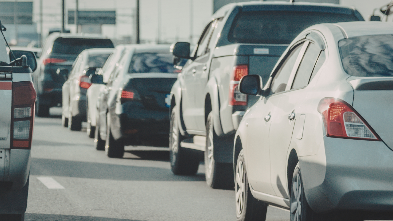 Autoverzekering in Randstad ruim € 800,- duurder dan in kleine gemeenten